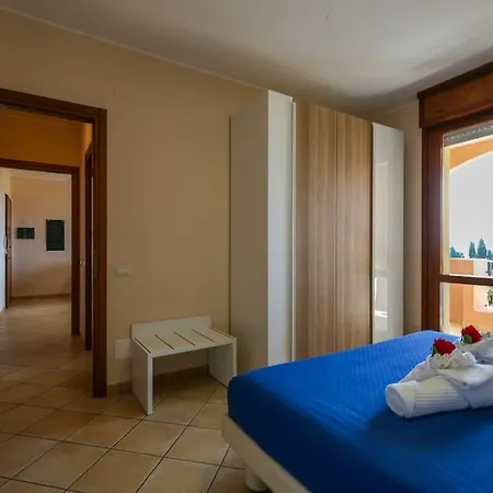 Апартаменты Uno Sguardo Sul Mare - - *