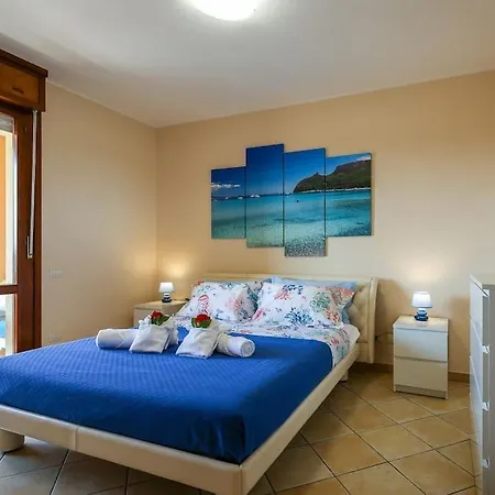Апартаменты Uno Sguardo Sul Mare - - *