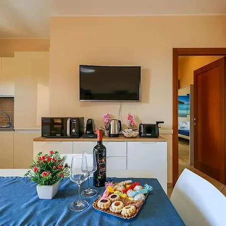 公寓 Uno Sguardo Sul Mare - - *
