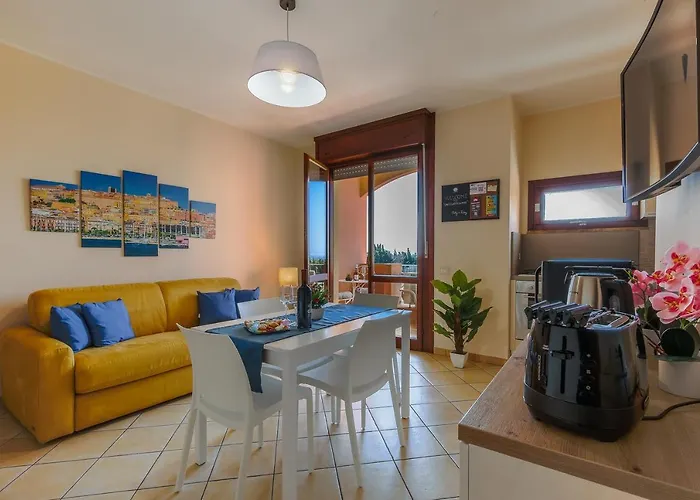 Apartment Uno Sguardo Sul Mare - - *